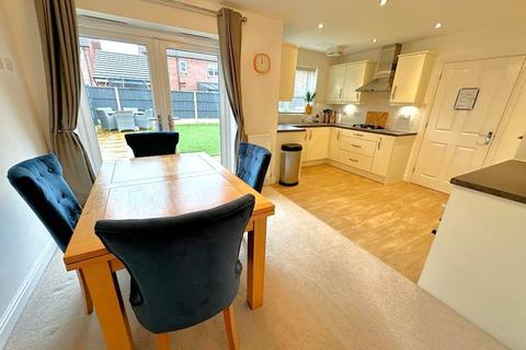 3 bedroom detached house for sale, Faulkner Crescent, Lytham St. Annes FY8