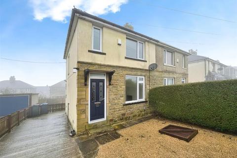 3 bedroom semi-detached house to rent, Fleet Lane, Queensbury, Bradford