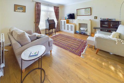 3 bedroom end of terrace house for sale, Rosemary Drive, Shoreham-by-sea