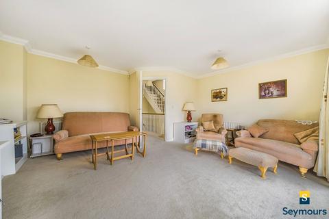 28 Railton Road, Guildford, GU2 9LX