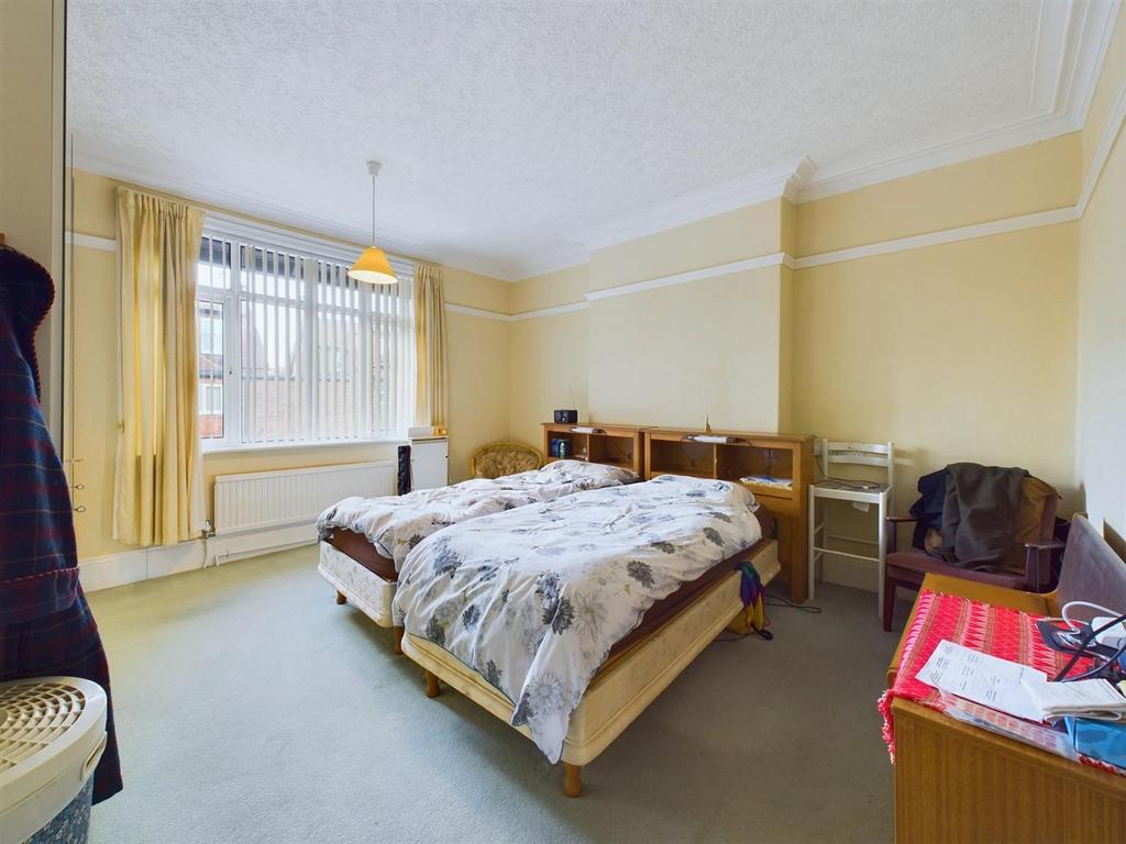 Bedroom: