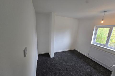 2 bedroom terraced house to rent, Allendale Ave  Nottingham  NG8 5RE