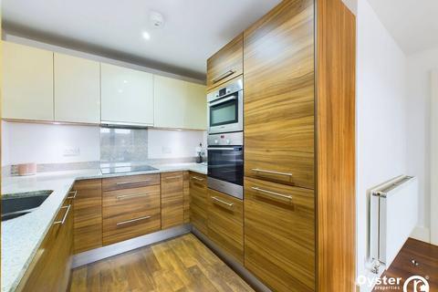 3 bedroom flat for sale, Howard Road, Stanmore, HA7