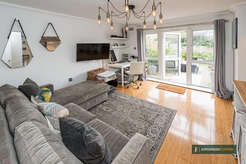 1 bedroom flat for sale, Brondesbury Villas, Queens Park, NW6