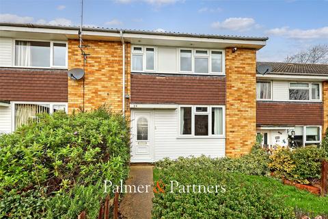 3 bedroom terraced house for sale, Alan Road, Essex CM8