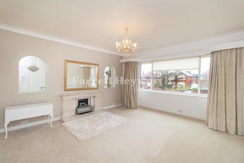 2 bedroom flat for sale, Clifton Drive, Lytham St. Annes FY8