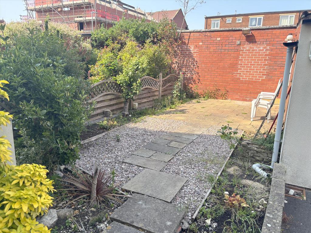Clifton Drive Rear S
