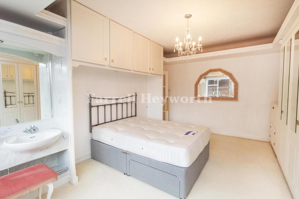 Bedroom 1 view 3