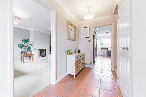 12 Ropes Walk, Blofield, Norwich, NR13 4JB