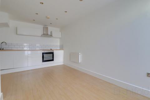 Studio to rent, York Hill, Brighton, East Sussex