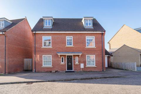 5 bedroom detached house for sale, Nelson Drive, Little Plumstead