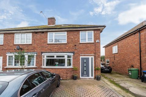 Mansion Lane, Iver, Buckinghamshire, SL0