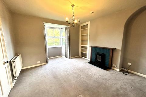 3 bedroom detached house to rent, Llandinabo