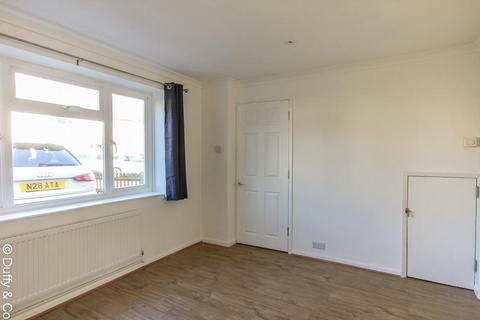 3 bedroom terraced house to rent, Woodleigh Road, Burgess Hill