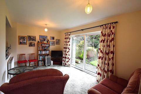 undefined, Allnut Close, Watlington