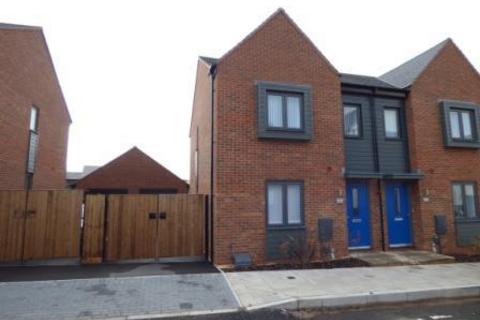 3 bedroom semi-detached house to rent, Barclay Fold, Telford TF3