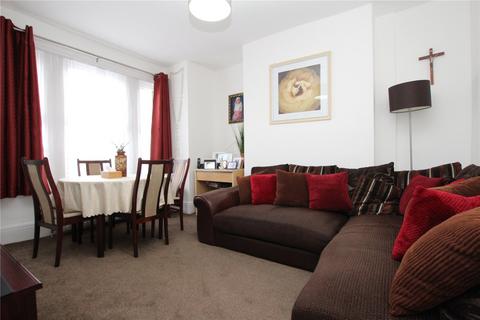 3 bedroom maisonette for sale, Waverley Road, Plumstead, SE18