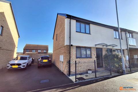 127 Manor Drive, Peterborough, PE4 7AR