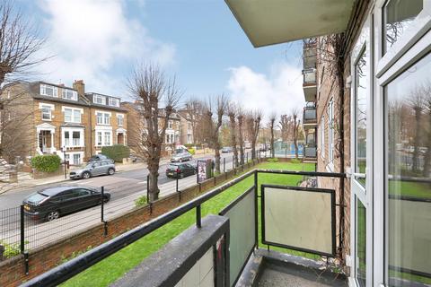 2 bedroom flat for sale, St John's Court, Finsbury Park