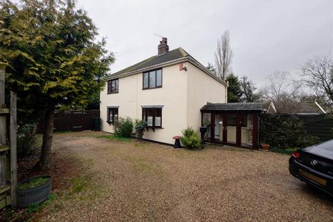 4 bedroom detached house for sale, Forest Road, Stowmarket IP14