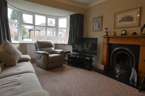 3 Windsor Drive, Burton-on-trent, DE15 9BH