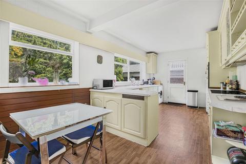 3 bedroom detached house for sale, Hendon Wood Lane, Mill Hill, London, NW7