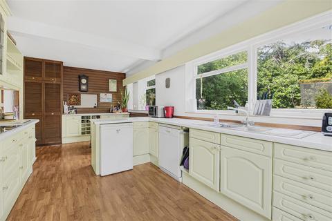 3 bedroom detached house for sale, Hendon Wood Lane, Mill Hill, London, NW7