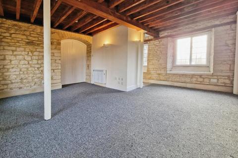 2 bedroom flat for sale, Dunkirk Mills, Inchbrook, Stroud