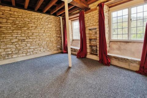 2 bedroom flat for sale, Dunkirk Mills, Inchbrook, Stroud