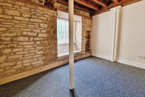 2 bedroom flat for sale, Dunkirk Mills, Inchbrook, Stroud