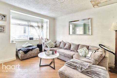 106 Dudley Road, Clacton-on-sea, CO15 3DJ