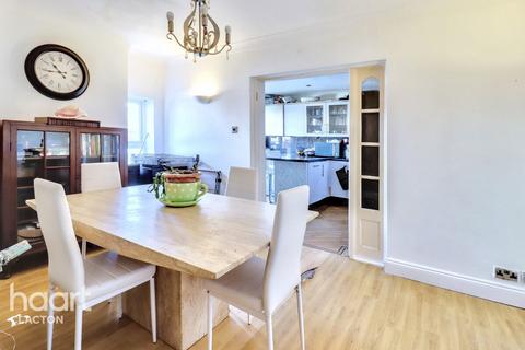 106 Dudley Road, Clacton-on-sea, CO15 3DJ