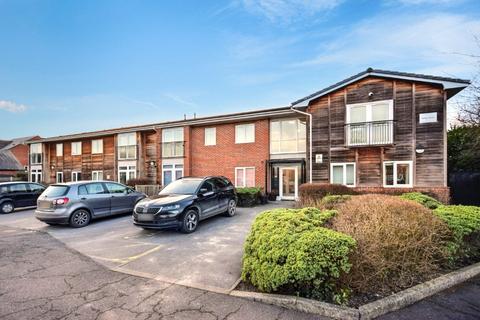 2 bedroom apartment for sale, Ferry Court, Stanley, Wakefield, West Yorkshire