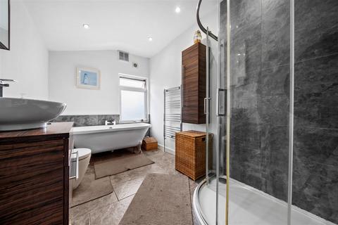 177 Gloucester Road, Croydon, CR0 2DW