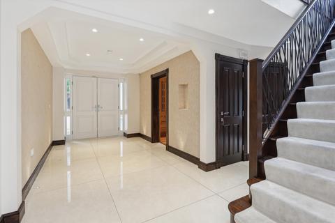 8 bedroom detached house to rent, Abbots Drive,, Virginia Water, Wentworth, Surrey, GU25