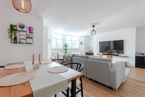 7a Bath Terrace, North Shields, NE30 4BL