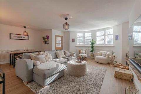 1 bedroom flat for sale, Bath Terrace, Tynemouth, Tyne and Wear, NE30