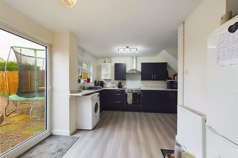 26 Coral Close, Tuffley, Gloucester, GL4 0RG