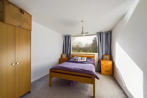 26 Coral Close, Tuffley, Gloucester, GL4 0RG