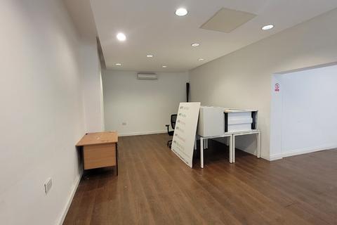 Office to rent, 23-25 Hessle Road, Hull, HU3 2AA