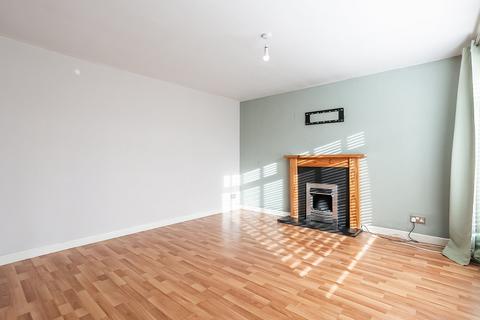 3 bedroom end of terrace house for sale, James Robb Avenue, St Andrews, KY16