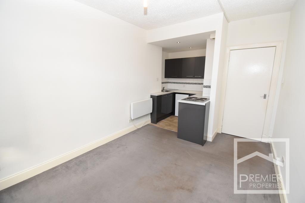 Lounge/Kitchen