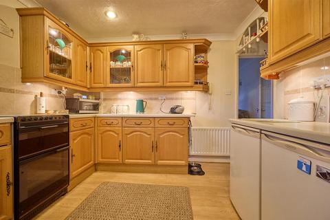 2 bedroom semi-detached bungalow for sale, Greenwood Road, Stoke Golding