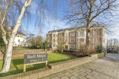 4 bedroom apartment to rent, East Heath Road, Hampstead NW3