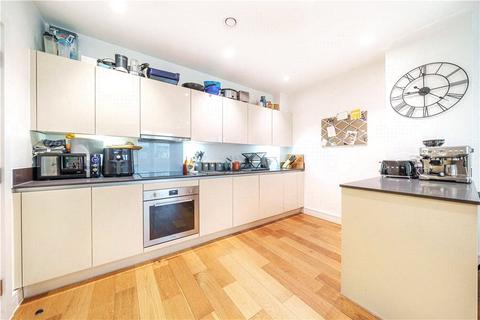 2 bedroom apartment for sale, Fairbourne Road, London