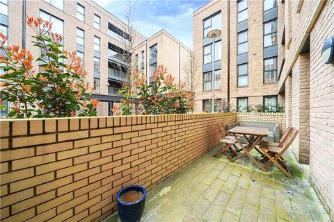 2 bedroom apartment for sale, Fairbourne Road, London