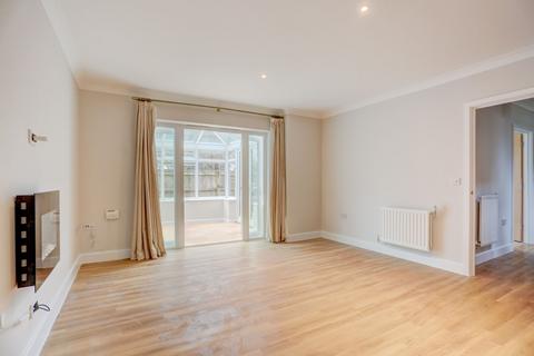 3 bedroom terraced house for sale, Amelia Close, Southwick, BN42