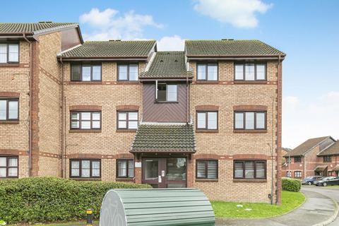 29 Lowry Crescent, Mitcham, CR4 3NQ