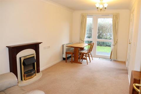 1 bedroom retirement property for sale, Croxall Court, Leighswood Road, Aldridge