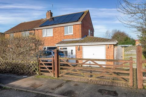 3 bedroom semi-detached house for sale, Woodland View, Oakham